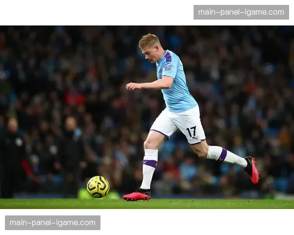 人物专访：德布劳内谈手术刀传球——阅读防守与选择时机