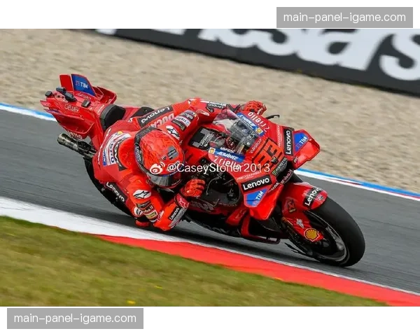 奥地利冲刺赛周末:从排位赛事故到正赛得分,阿尔本的韧性回归 奥地利冲刺赛周末:从排位赛事故到正赛得分,阿尔本的韧性回归